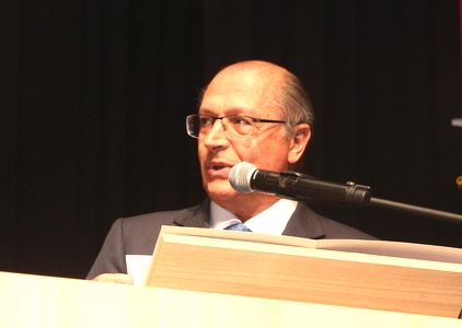 Governador Geraldo Alckmin discursa
