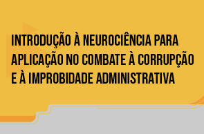 Imagem meramente ilustrativa, de formato quadricular, com fundo amarelo e rodapé cinza. No centro, está o título do evento. Fim da descrição